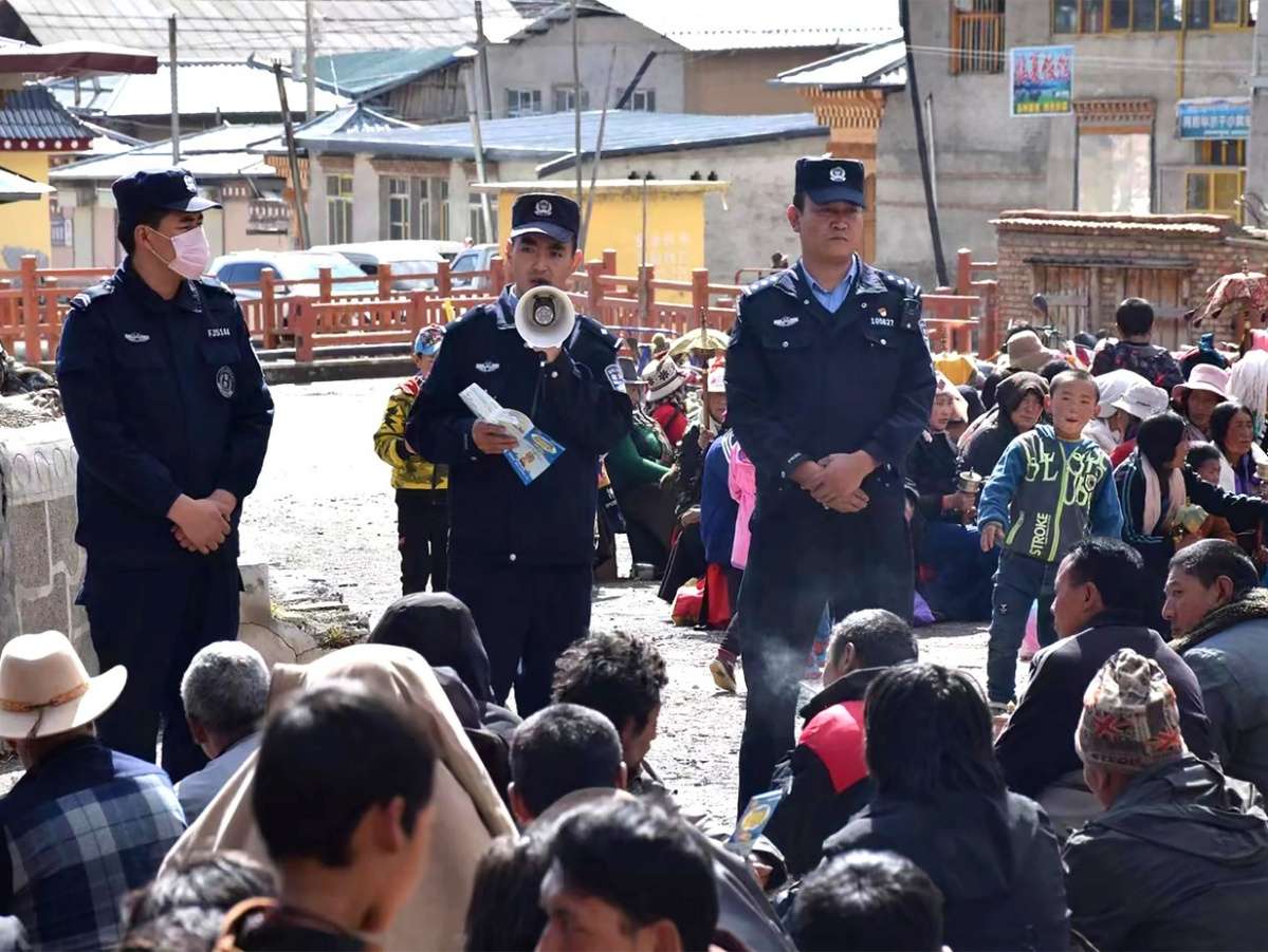 6913e6a96b8e45156f3341cc_m